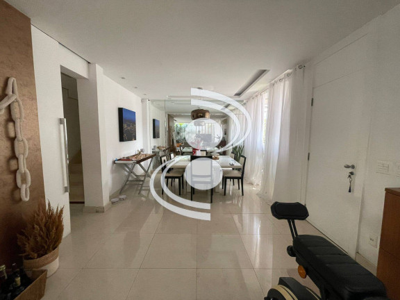Imagem Casa com 4 Quartos à Venda, 250 m² em Barra Da Tijuca - Rio De Janeiro Imagem Casa com 4 Quartos à Venda, 250 m² em Barra Da Tijuca - Rio De Janeiro