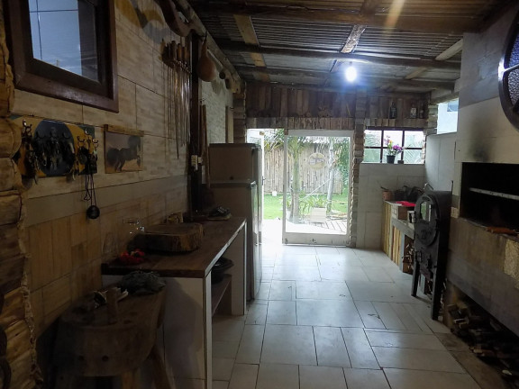 Imagem Casa com 3 Quartos à Venda, 135 m² em Areias De Macacu - Garopaba