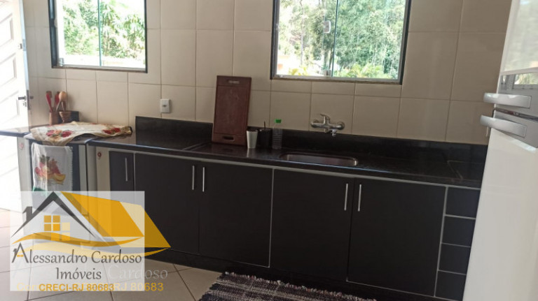 Imagem Casa com 4 Quartos à Venda, 500 m² em Parque Santa Elisa - Nova Friburgo Imagem Casa com 4 Quartos à Venda, 500 m² em Parque Santa Elisa - Nova Friburgo