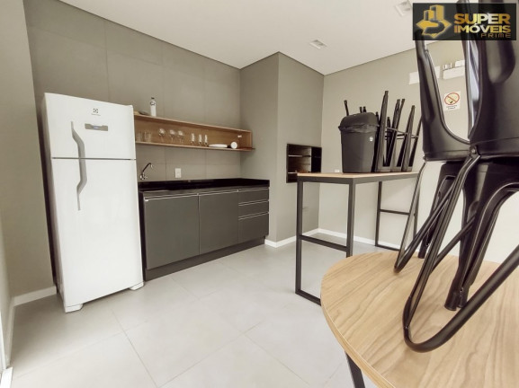 Imagem Apartamento com 2 Quartos à Venda, 50 m² em Centro - Pelotas Imagem Apartamento com 2 Quartos à Venda, 50 m² em Centro - Pelotas