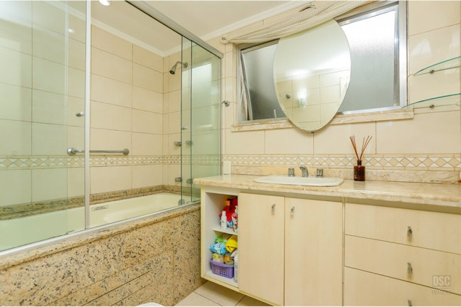 Imagem Apartamento com 3 Quartos à Venda, 180 m² em Menino Deus - Porto Alegre Imagem Apartamento com 3 Quartos à Venda, 180 m² em Menino Deus - Porto Alegre