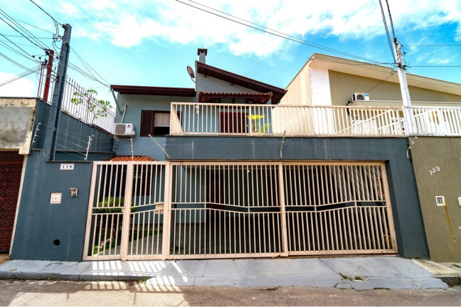 Casa com 4 Quartos à Venda, 201 m² em Vila Agrícola - Jundiai
