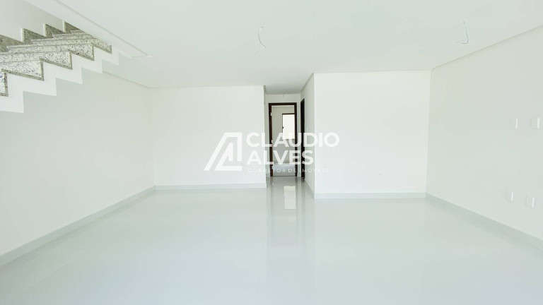 Imagem Casa com 4 Quartos à Venda, 137 m² em Sim - Feira De Santana Imagem Casa com 4 Quartos à Venda, 137 m² em Sim - Feira De Santana