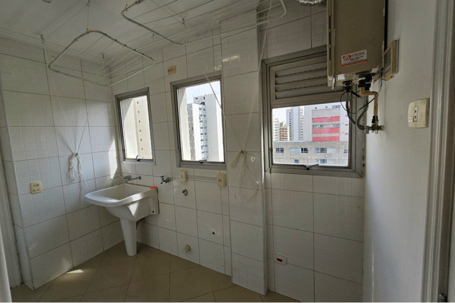 Imagem Imóvel com 3 Quartos à Venda, 200 m² em Moema - São Paulo Imagem Imóvel com 3 Quartos à Venda, 200 m² em Moema - São Paulo