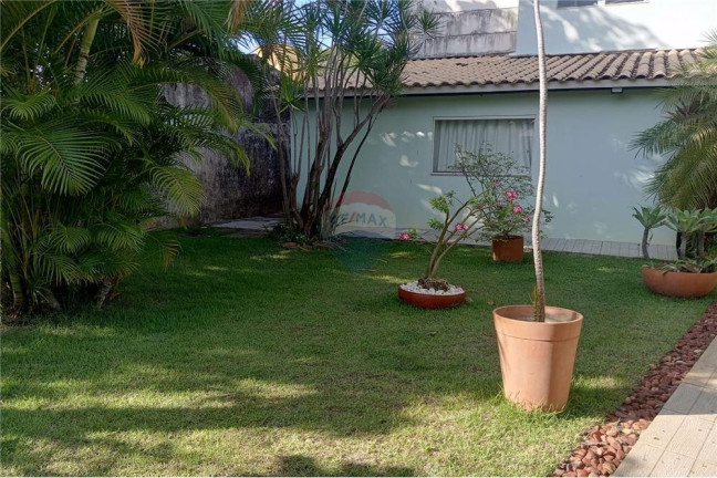 Imagem Casa de Condomínio com 3 Quartos para Alugar, em Itacimirim - Camaçari Imagem Casa de Condomínio com 3 Quartos para Alugar, em Itacimirim - Camaçari