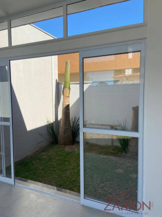 Imagem Casa de Condomínio com 3 Quartos à Venda, 140 m² em Parque São Luís - Taubaté