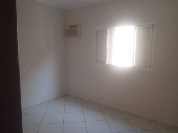 Imagem Casa com 2 Quartos à Venda, 65 m² em Santa Terezinha - Piracicaba Imagem Casa com 2 Quartos à Venda, 65 m² em Santa Terezinha - Piracicaba