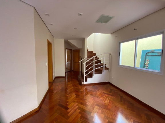 Imagem Casa com 4 Quartos à Venda, em Vila Polopoli - São Paulo Imagem Casa com 4 Quartos à Venda, em Vila Polopoli - São Paulo