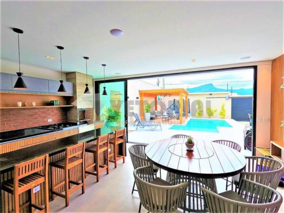 Imagem Casa com 3 Quartos à Venda, 235 m² em Pontal De Santa Marina - Caraguatatuba