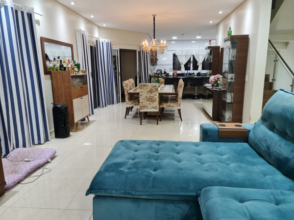 Imagem Casa com 3 Quartos à Venda, 270 m² em Cotia Imagem Casa com 3 Quartos à Venda, 270 m² em Cotia