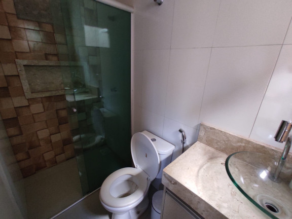 Imagem Imóvel com 
            	3             Quartos à Venda, 275 m² em 
            	Jardim Canedo 1             - 
            	Senador Canedo            