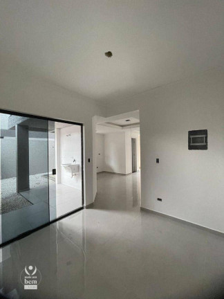 Imagem Sobrado com 3 Quartos à Venda, 105 m² em Xaxim - Curitiba Imagem Sobrado com 3 Quartos à Venda, 105 m² em Xaxim - Curitiba