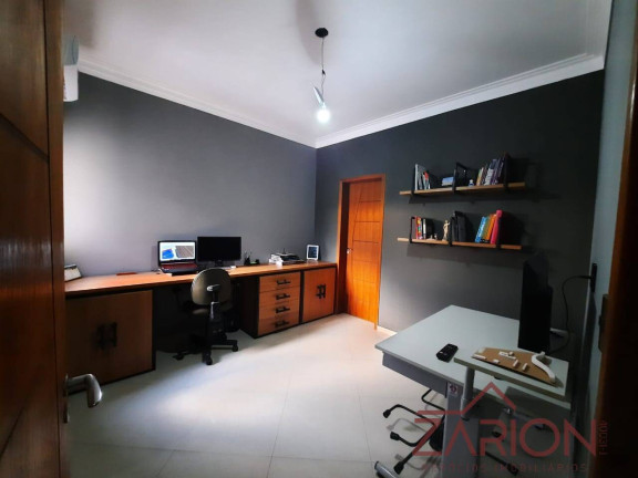Imagem Casa com 3 Quartos à Venda, 250 m² em Bairro Dos Guedes - Tremembé Imagem Casa com 3 Quartos à Venda, 250 m² em Bairro Dos Guedes - Tremembé
