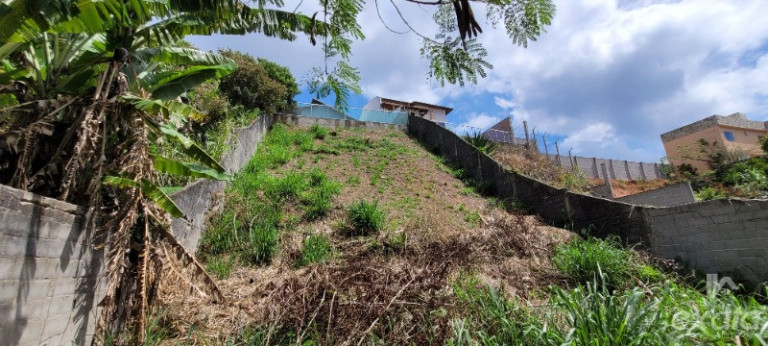 Imagem Terreno à Venda, 360 m² em Praia Da Baleia - Serra Imagem Terreno à Venda, 360 m² em Praia Da Baleia - Serra