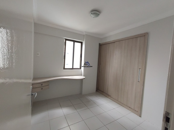 Imagem Apartamento com 3 Quartos à Venda, 74 m² em Pina - Recife