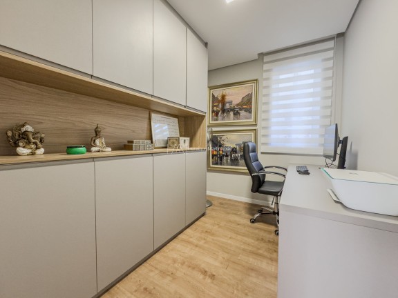 Imagem Apartamento com 4 Quartos à Venda, 134 m² em Juvevê - Curitiba