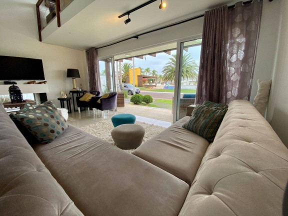 Imagem Casa com 3 Quartos à Venda, em Rainha Do Mar - Xangri-lá Imagem Casa com 3 Quartos à Venda, em Rainha Do Mar - Xangri-lá