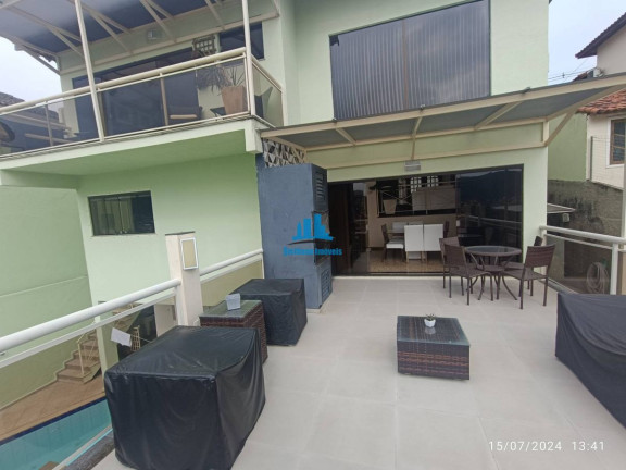 Imagem Casa com 4 Quartos à Venda, 550 m² em Camboinhas - Niterói
