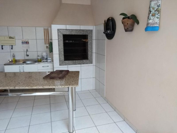 Imagem Sobrado com 3 Quartos à Venda, 170 m² em Capão Da Imbuia - Curitiba