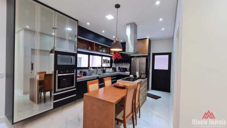 Imagem Sobrado com 4 Quartos à Venda, 253 m² em Medeiros - Jundiaí Imagem Sobrado com 4 Quartos à Venda, 253 m² em Medeiros - Jundiaí