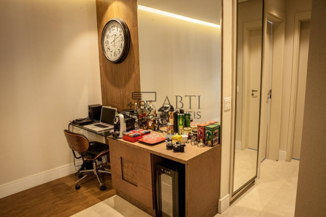 Imagem Apartamento com 2 Quartos à Venda, 75 m² em Jardim Aeroporto - São Paulo