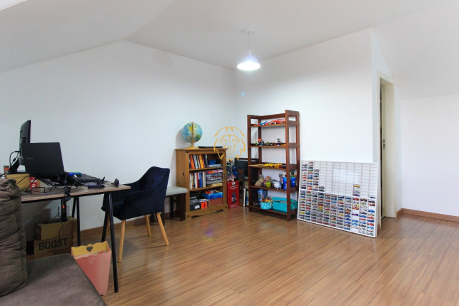 Imagem Casa de Condomínio com 3 Quartos à Venda, 180 m² em Santa Cândida - Curitiba Imagem Casa de Condomínio com 3 Quartos à Venda, 180 m² em Santa Cândida - Curitiba