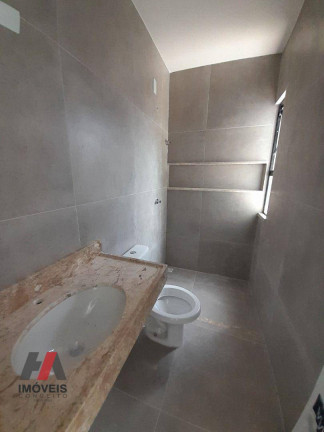 Imagem Casa com 4 Quartos à Venda, 142 m² em Lagoinha - Eusébio Imagem Casa com 4 Quartos à Venda, 142 m² em Lagoinha - Eusébio