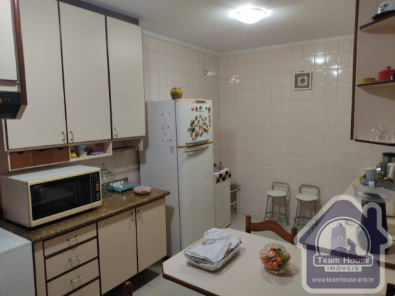 Imagem Sobrado com 3 Quartos à Venda, 244 m² em Vila Lavínia - Mogi Das Cruzes Imagem Sobrado com 3 Quartos à Venda, 244 m² em Vila Lavínia - Mogi Das Cruzes
