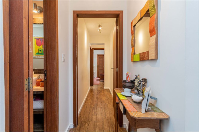 Imagem Apartamento com 2 Quartos à Venda, 118 m² em Auxiliadora - Porto Alegre Imagem Apartamento com 2 Quartos à Venda, 118 m² em Auxiliadora - Porto Alegre