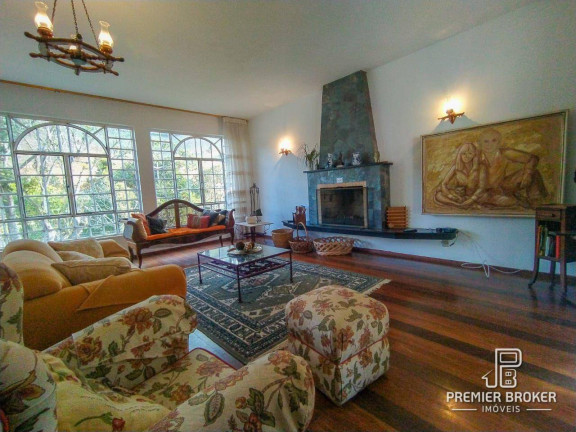 Imagem Casa com 4 Quartos à Venda, 330 m² em Albuquerque - Teresópolis Imagem Casa com 4 Quartos à Venda, 330 m² em Albuquerque - Teresópolis