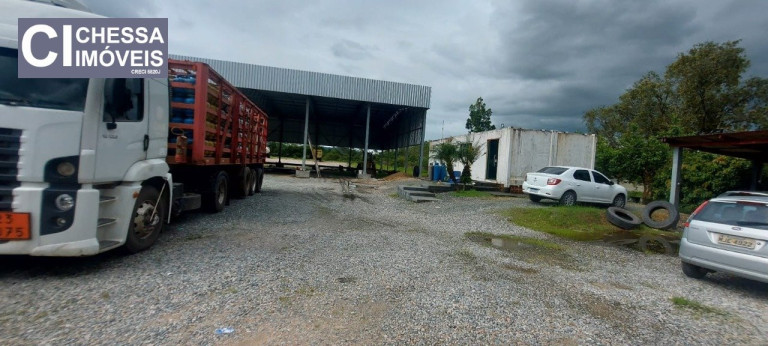 Imagem Galpão para Alugar, 2.700 m² em Espinheiros - Itajaí Imagem Galpão para Alugar, 2.700 m² em Espinheiros - Itajaí