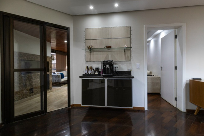 Imagem Imóvel com 4 Quartos à Venda, 244 m² em Perdizes - São Paulo Imagem Imóvel com 4 Quartos à Venda, 244 m² em Perdizes - São Paulo
