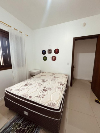 Imagem Casa com 3 Quartos à Venda, 167 m² em Praia Paraiso - Torres Imagem Casa com 3 Quartos à Venda, 167 m² em Praia Paraiso - Torres