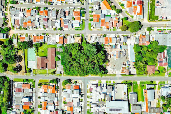 Imagem Terreno à Venda, 2.189 m² em Pinheirinho - Curitiba Imagem Terreno à Venda, 2.189 m² em Pinheirinho - Curitiba
