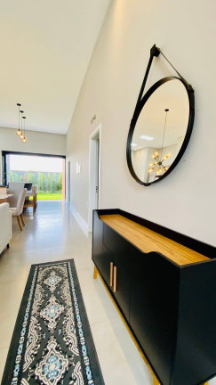 Imagem Casa com 4 Quartos à Venda, em Xangri-lá Imagem Casa com 4 Quartos à Venda, em Xangri-lá