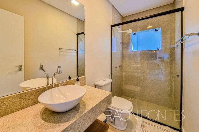 Imagem Casa com 3 Quartos à Venda, 297 m² em Barra Do Jacuípe - Camaçari Imagem Casa com 3 Quartos à Venda, 297 m² em Barra Do Jacuípe - Camaçari