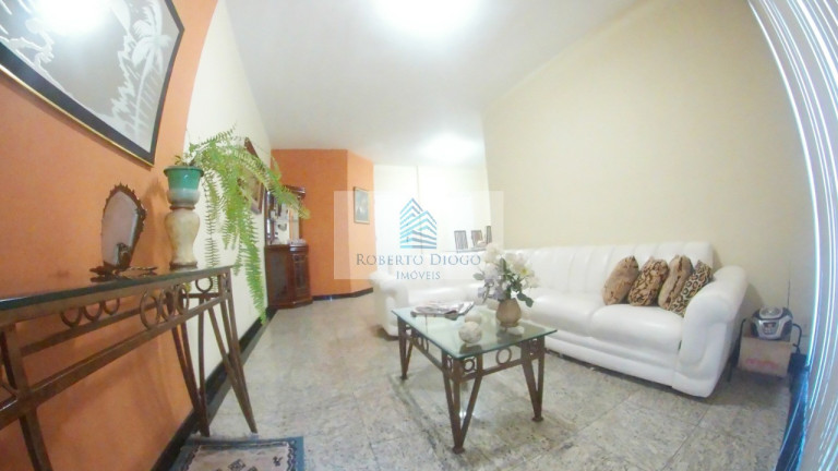 Imagem Imóvel com 3 Quartos à Venda, 161 m² em Icaraí - Niterói