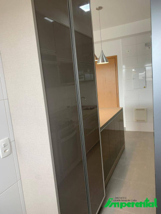 Imagem Apartamento com 2 Quartos à Venda, 72 m² em Gonzaga - Santos