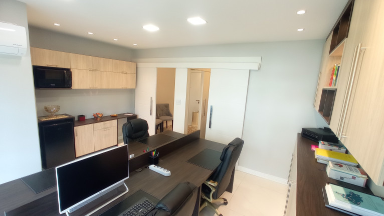 Imagem Imóvel Comercial à Venda, 34 m² em Mont Serrat - Porto Alegre
