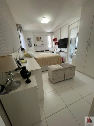 Imagem Apartamento com 3 Quartos à Venda, 105 m² em Casa Amarela - Recife