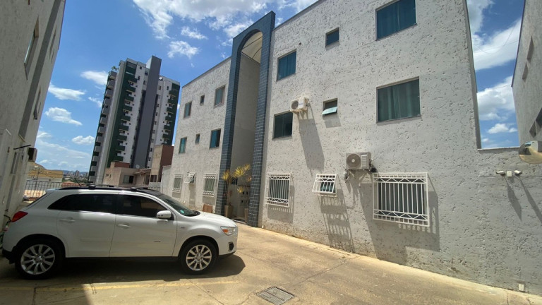 Imagem Imóvel com 2 Quartos à Venda, 10 m² em Ibituruna - Montes Claros Imagem Imóvel com 2 Quartos à Venda, 10 m² em Ibituruna - Montes Claros