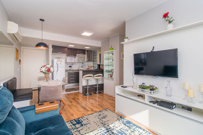 Imagem Apartamento com 2 Quartos à Venda, 60 m² em Cristo Redentor - Porto Alegre Imagem Apartamento com 2 Quartos à Venda, 60 m² em Cristo Redentor - Porto Alegre