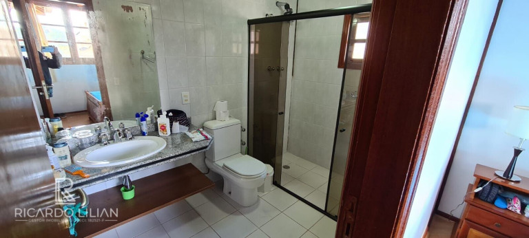 Imagem Sobrado com 4 Quartos à Venda, 135 m² em Centro - Campos Do Jordão Imagem Sobrado com 4 Quartos à Venda, 135 m² em Centro - Campos Do Jordão