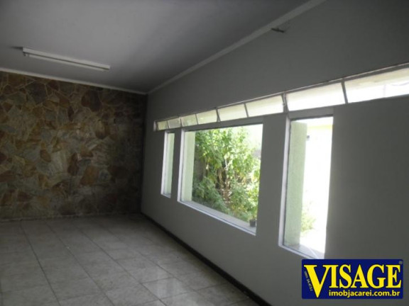 Imagem Casa com 3 Quartos à Venda, em Centro - Jacareí Imagem Casa com 3 Quartos à Venda, em Centro - Jacareí