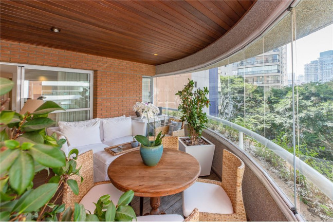 Imagem Apartamento com 3 Quartos à Venda, 243 m² em Vila Uberabinha - São Paulo Imagem Apartamento com 3 Quartos à Venda, 243 m² em Vila Uberabinha - São Paulo