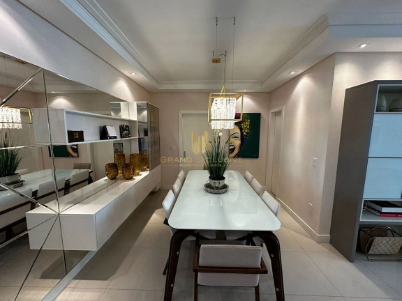 Imagem Apartamento com 4 Quartos à Venda, 144 m² em Centro - Balneário Camboriú Imagem Apartamento com 4 Quartos à Venda, 144 m² em Centro - Balneário Camboriú