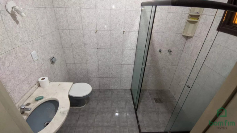 Imagem Casa com 3 Quartos para Alugar, 152 m² em Menino Deus - Porto Alegre Imagem Casa com 3 Quartos para Alugar, 152 m² em Menino Deus - Porto Alegre