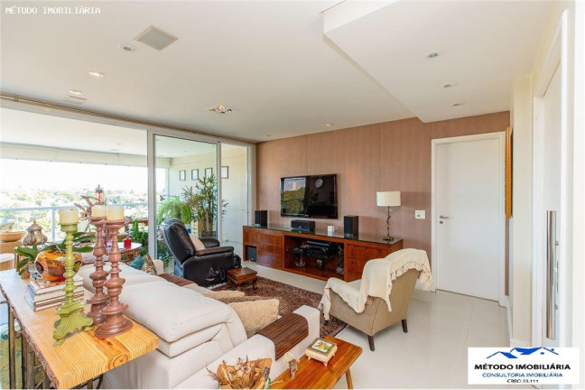 Imagem Imóvel com 3 Quartos à Venda, 180 m² em Campo Belo - São Paulo Imagem Imóvel com 3 Quartos à Venda, 180 m² em Campo Belo - São Paulo
