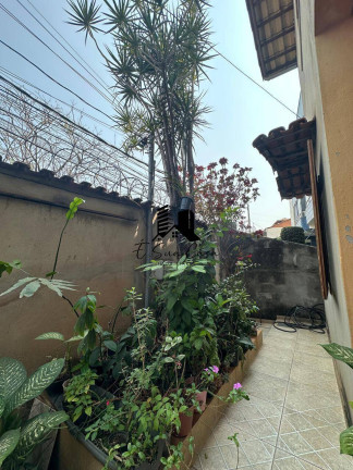 Imagem Casa com 3 Quartos à Venda, 360 m² em Eldorado - Contagem Imagem Casa com 3 Quartos à Venda, 360 m² em Eldorado - Contagem