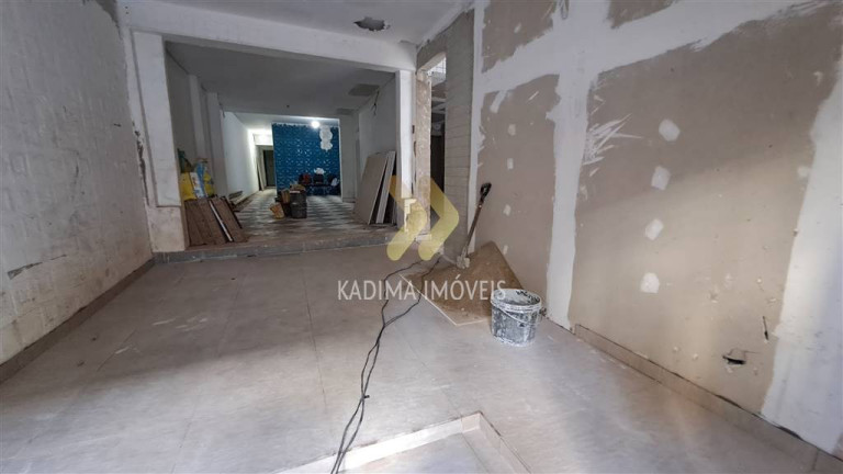 Imagem Sobrado com 6 Quartos à Venda, 150 m² em Boqueirao - Praia Grande Imagem Sobrado com 6 Quartos à Venda, 150 m² em Boqueirao - Praia Grande
